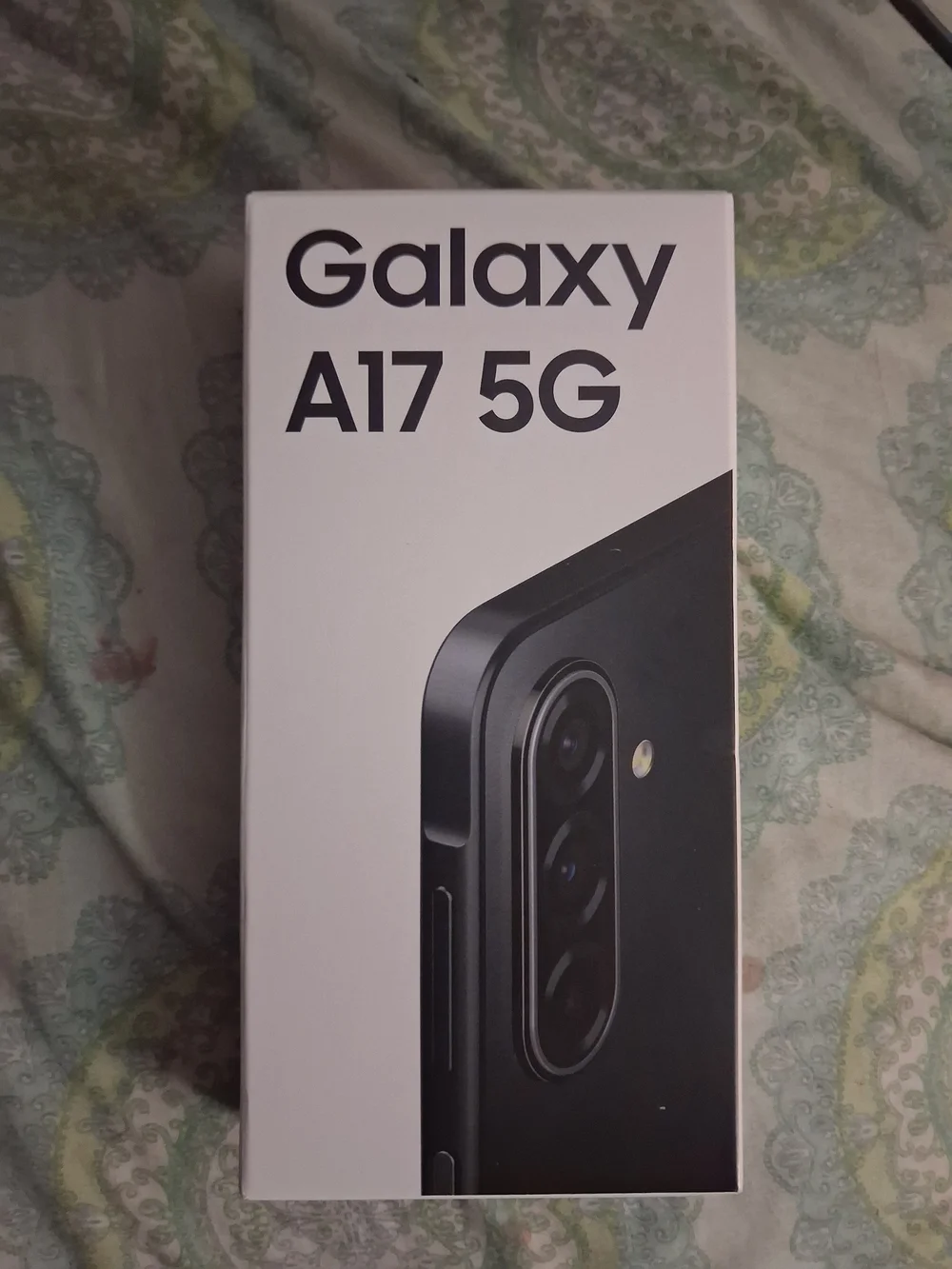 Samsung Galaxy A17 5G Black Boxed Smartphone